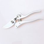 8-inch-Pruning-Shears-Bypass-Garden-Tool-Hand-Pruner-Metal-Handle-with-a-Sheath-0-0