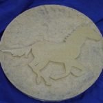 Round-16in-Horse-Stepping-Stone-Concrete-or-Plaster-Mold-1122-0-0